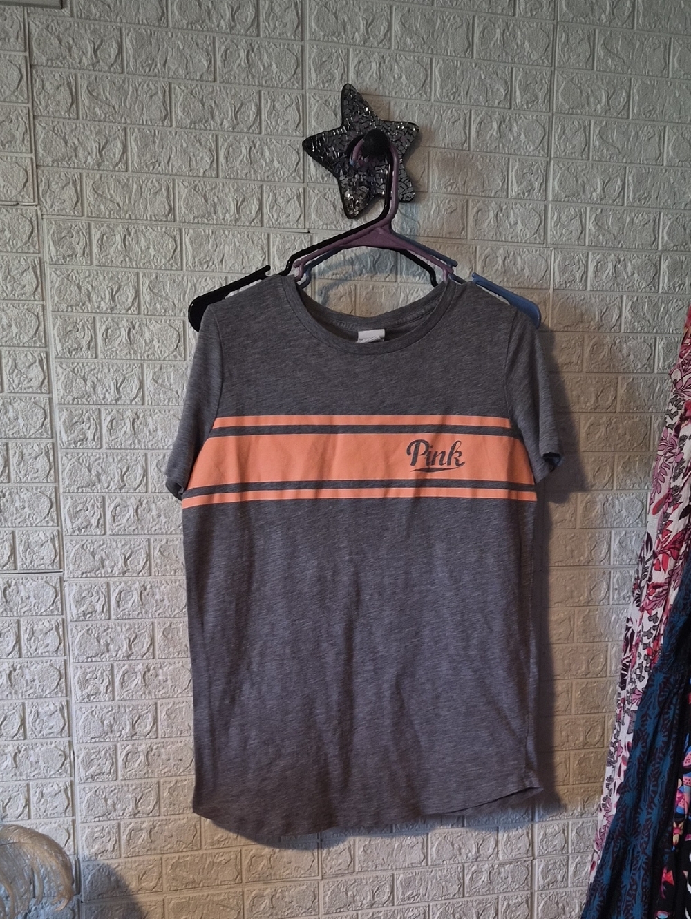 victorias secret pink tee euc